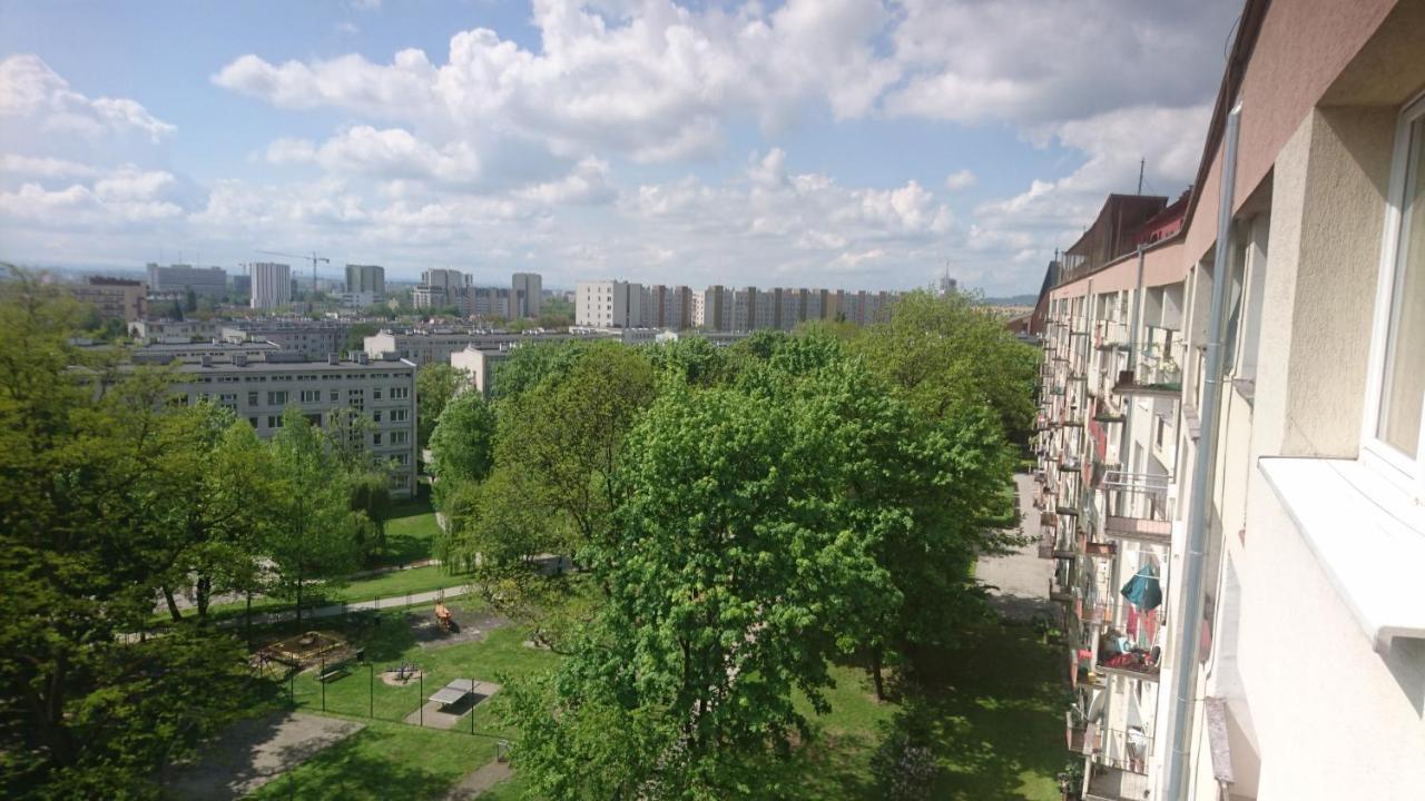 Appartamento Ul. Ugorek Kolo Areny Cracovia Esterno foto