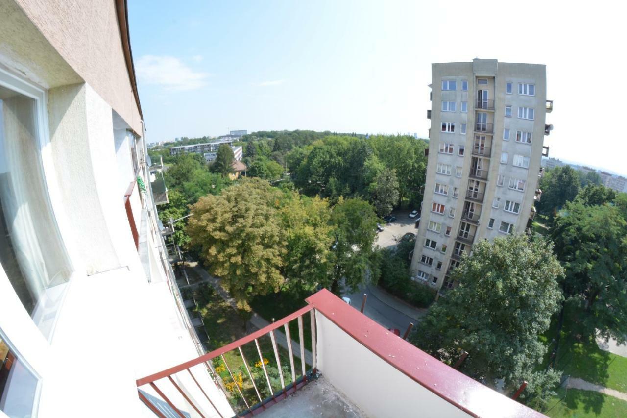 Appartamento Ul. Ugorek Kolo Areny Cracovia Esterno foto
