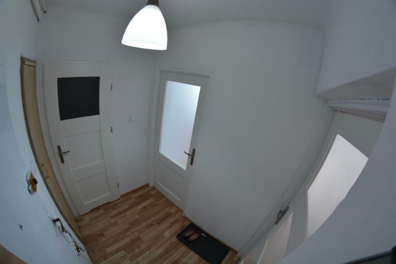 Appartamento Ul. Ugorek Kolo Areny Cracovia Esterno foto