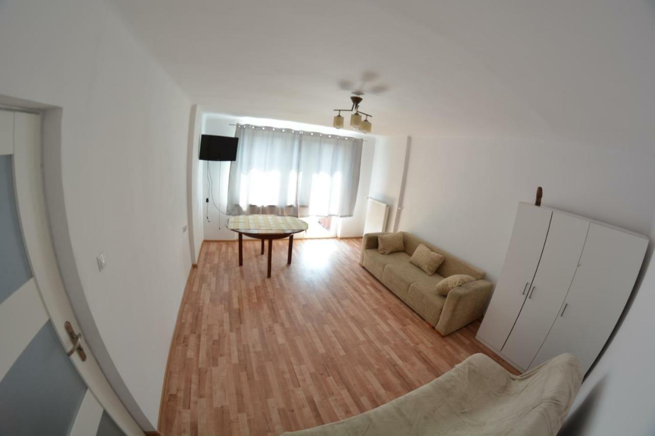 Appartamento Ul. Ugorek Kolo Areny Cracovia Esterno foto